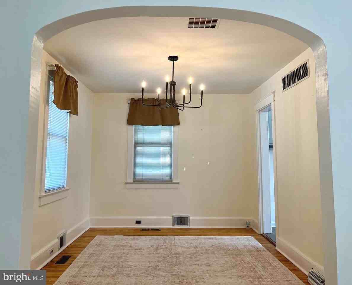 9 Ne 6th St - Photo 3 of 28