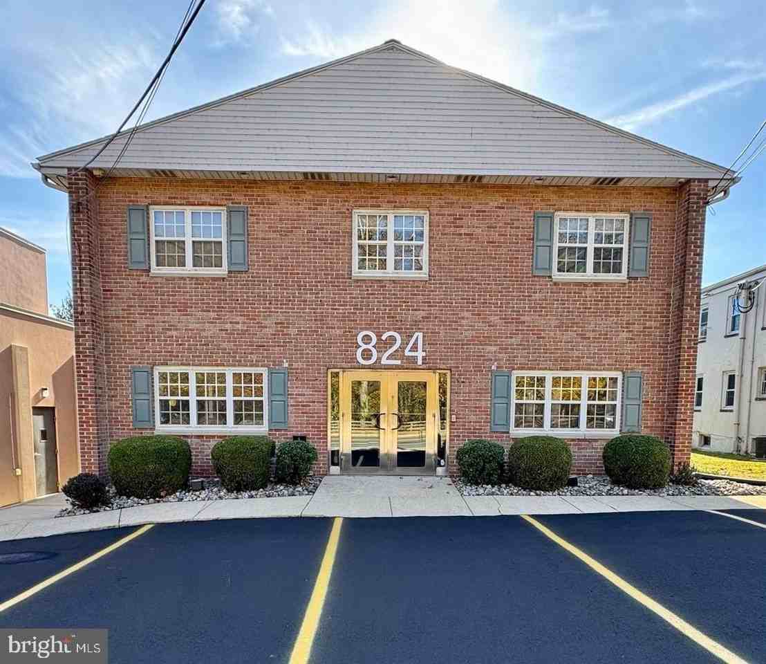 824 Philadelphia Pike