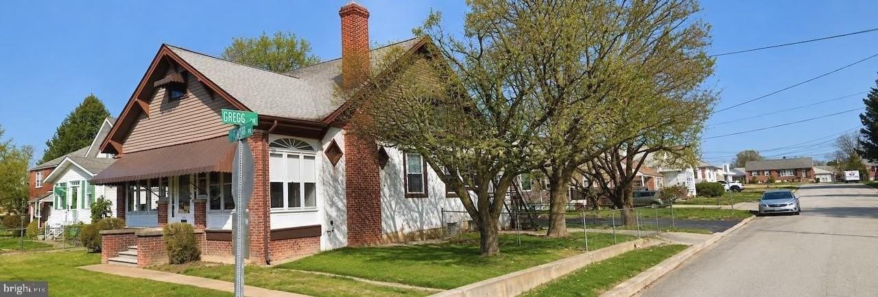 501 W Newport Pike - Photo 2 of 19