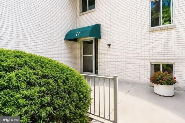 7 Rockford Rd