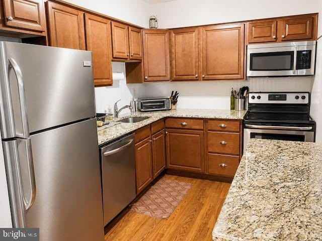 7 Rockford Rd - Photo 2 of 13