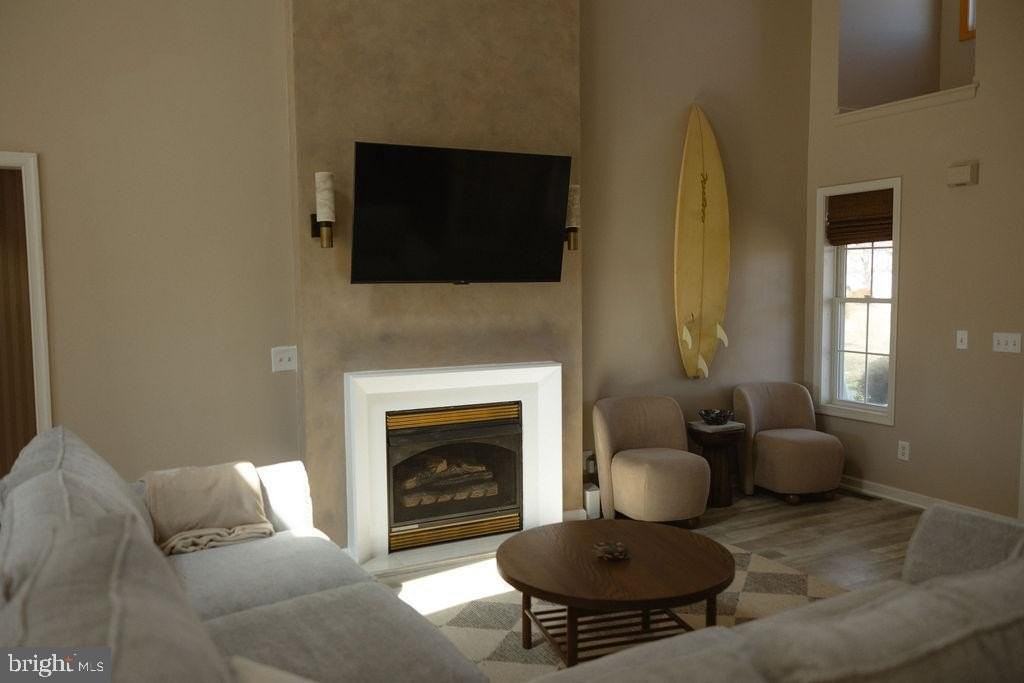 42 Deerfield Ln - Photo 3 of 20