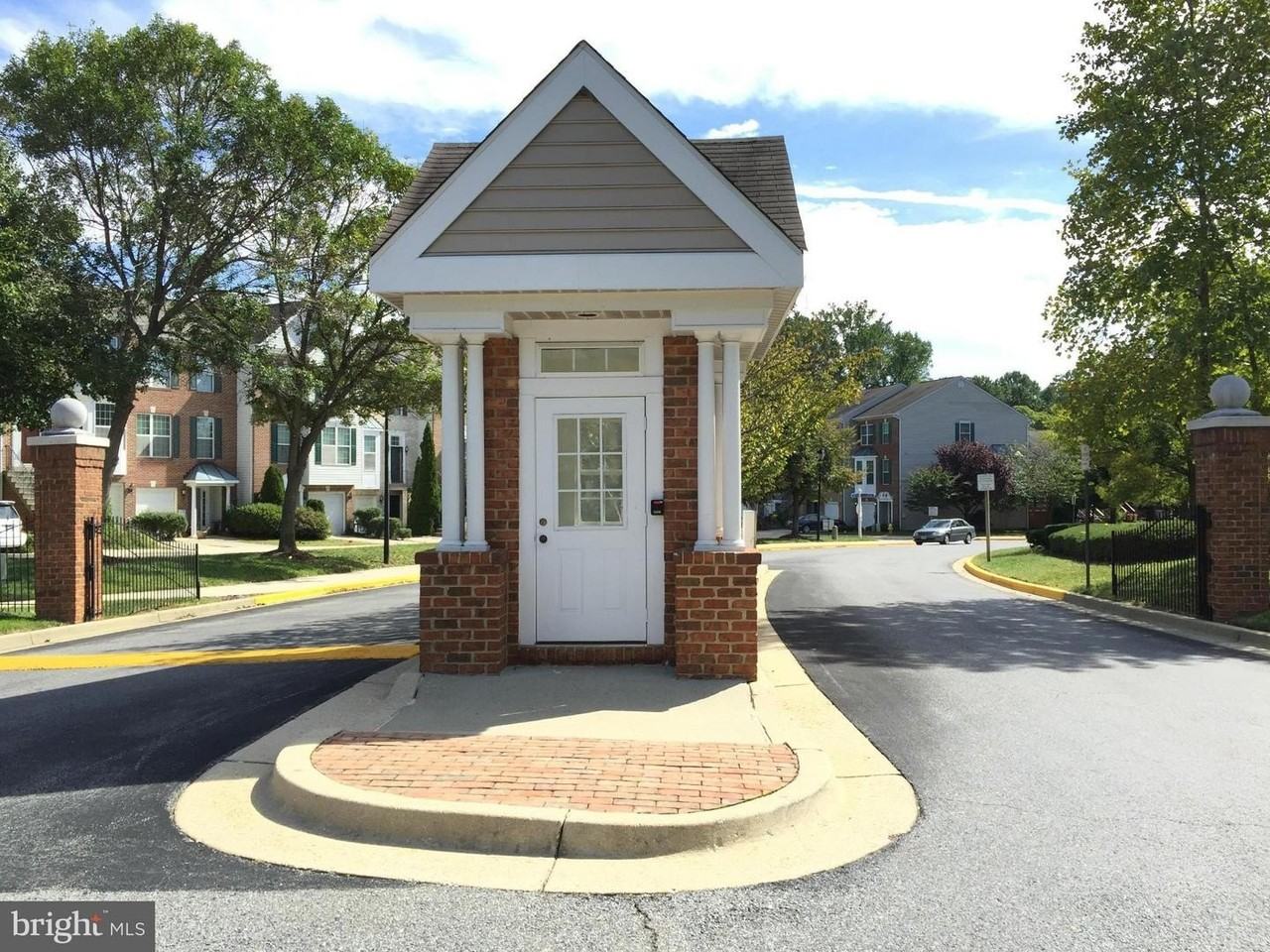 2026 Gov Thomas Bladen Way - Photo 4 of 28