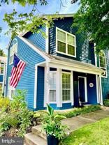 923 Breakwater Dr - Photo 1 of 1