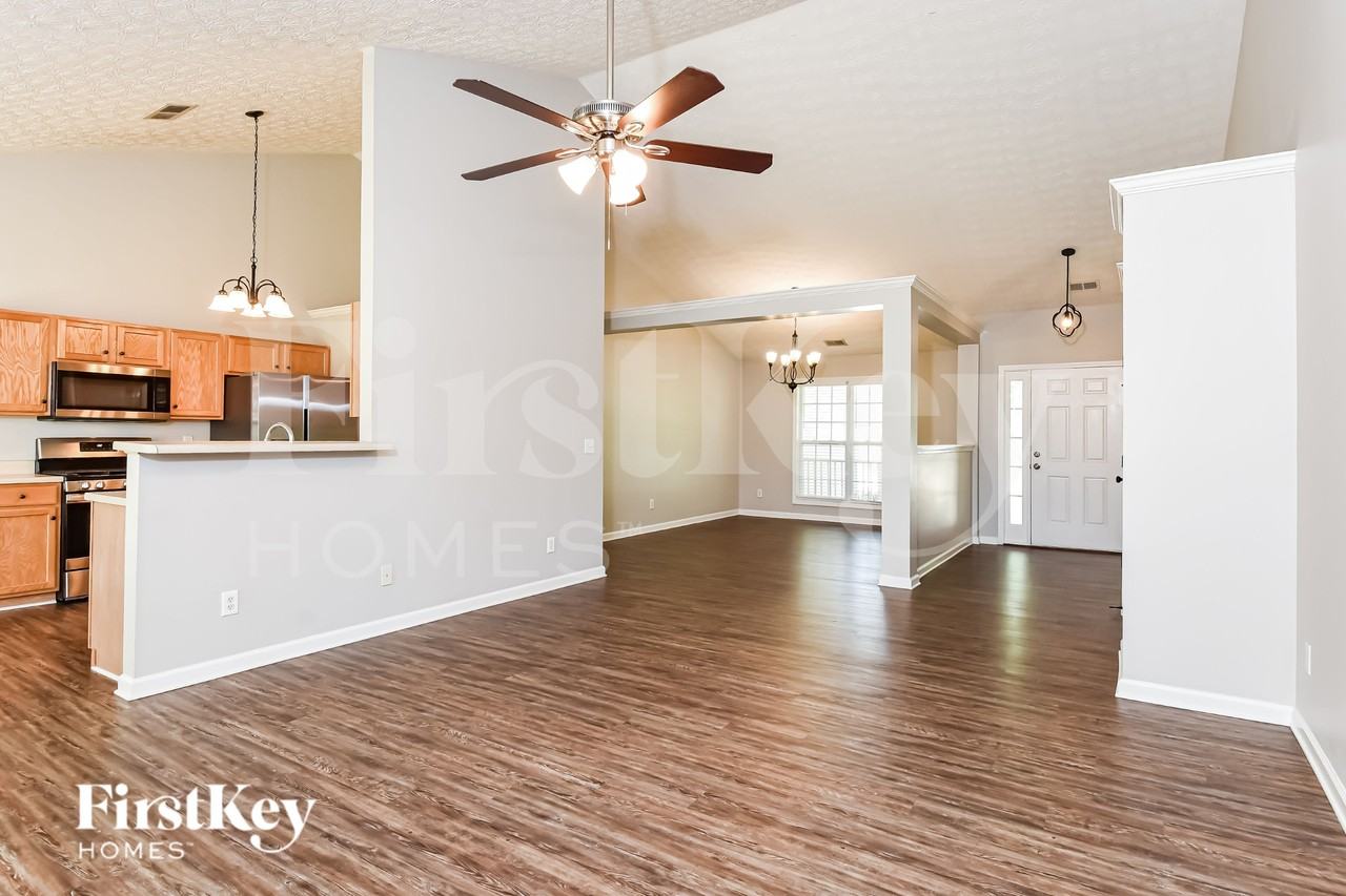 42 Kades Cove Dr - Photo 3 of 16