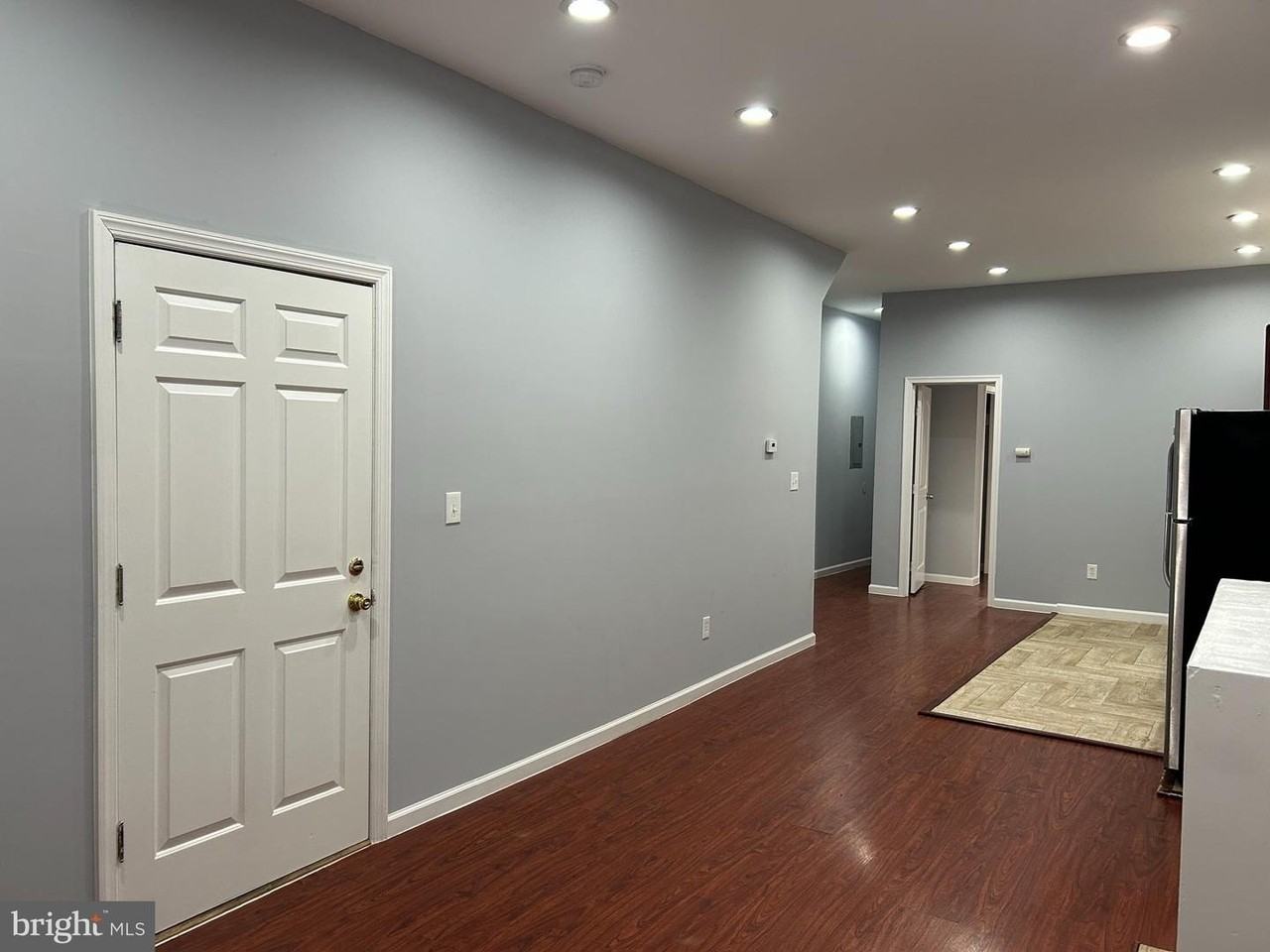 813 N Fulton Ave - Photo 6 of 19