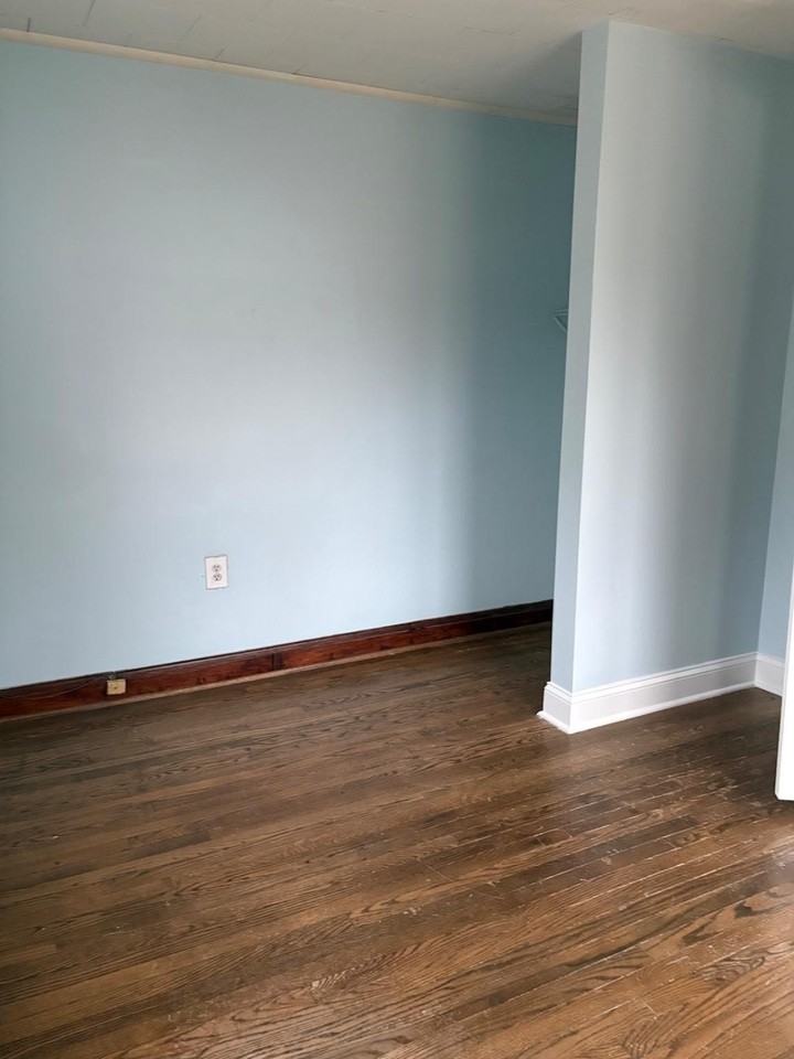 1314 Dorchester Ave - Photo 5 of 13