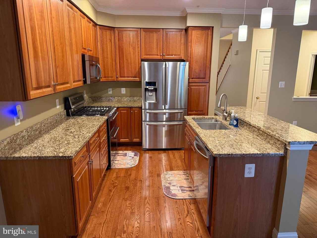 615 Strandhill Ct - Photo 6 of 26