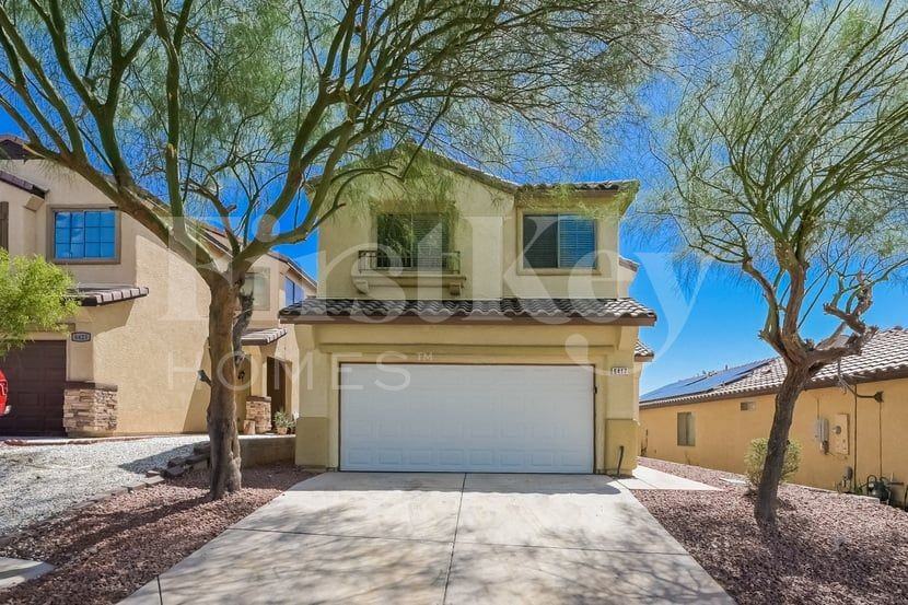 6417 Strongbow Dr - Photo 2 of 15
