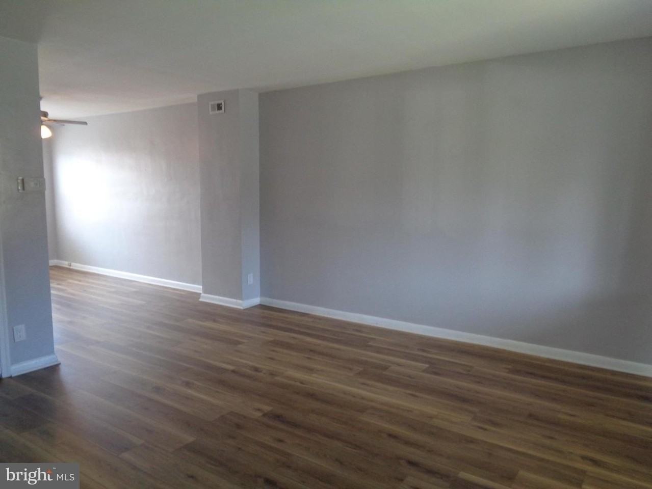2245 Graythorn Rd - Photo 4 of 32