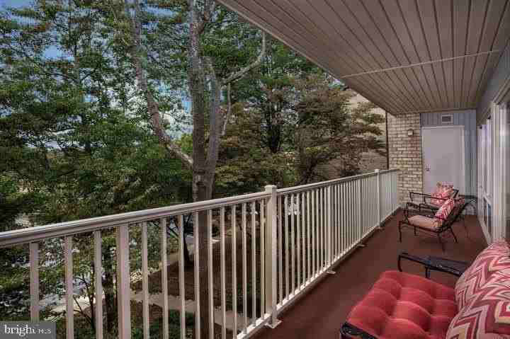 6132 Allwood Ct - Photo 3 of 20