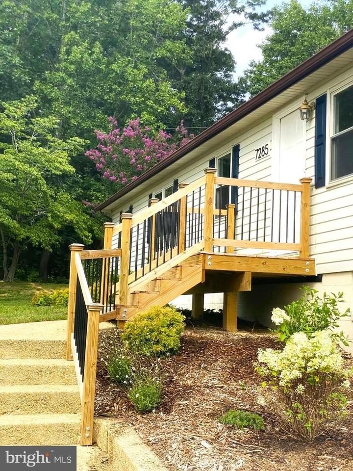 7285 Clyde Jones Rd - Photo 4 of 40