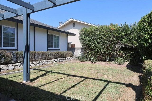7611 Rhone Ln - Photo 3 of 8