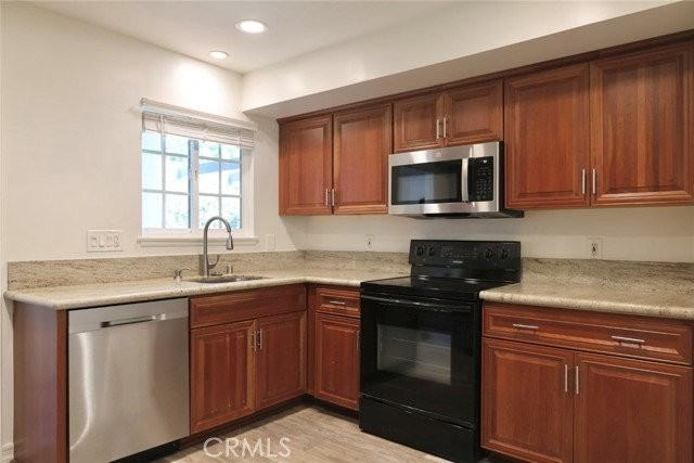 7611 Rhone Ln - Photo 7 of 8