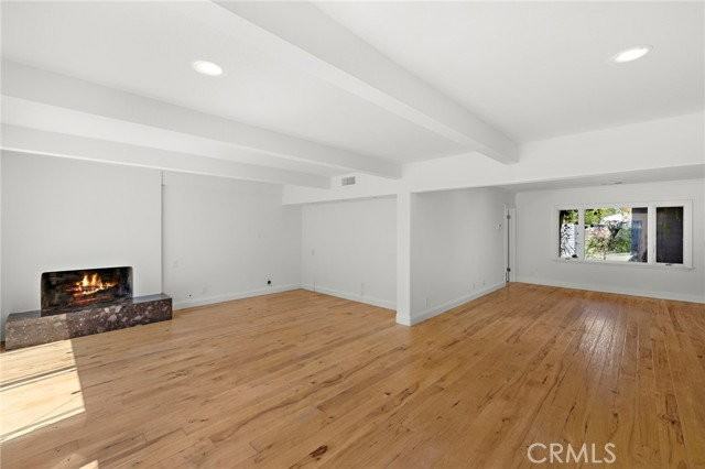 273 Cecil Pl - Photo 7 of 8