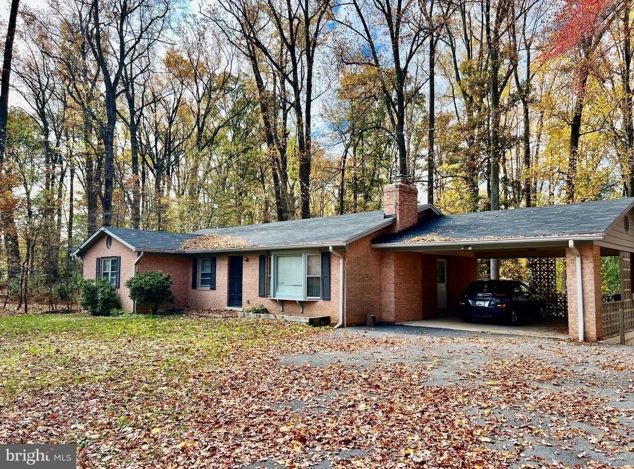 7510 Sanner Rd - Photo 2 of 26