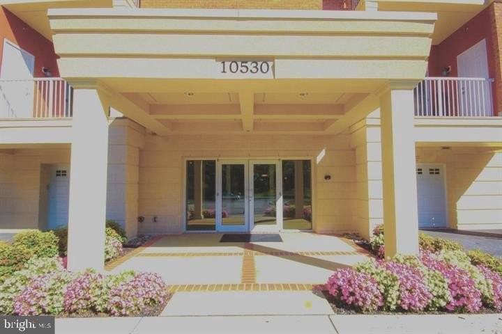 10530 Resort Rd - Photo 4 of 25