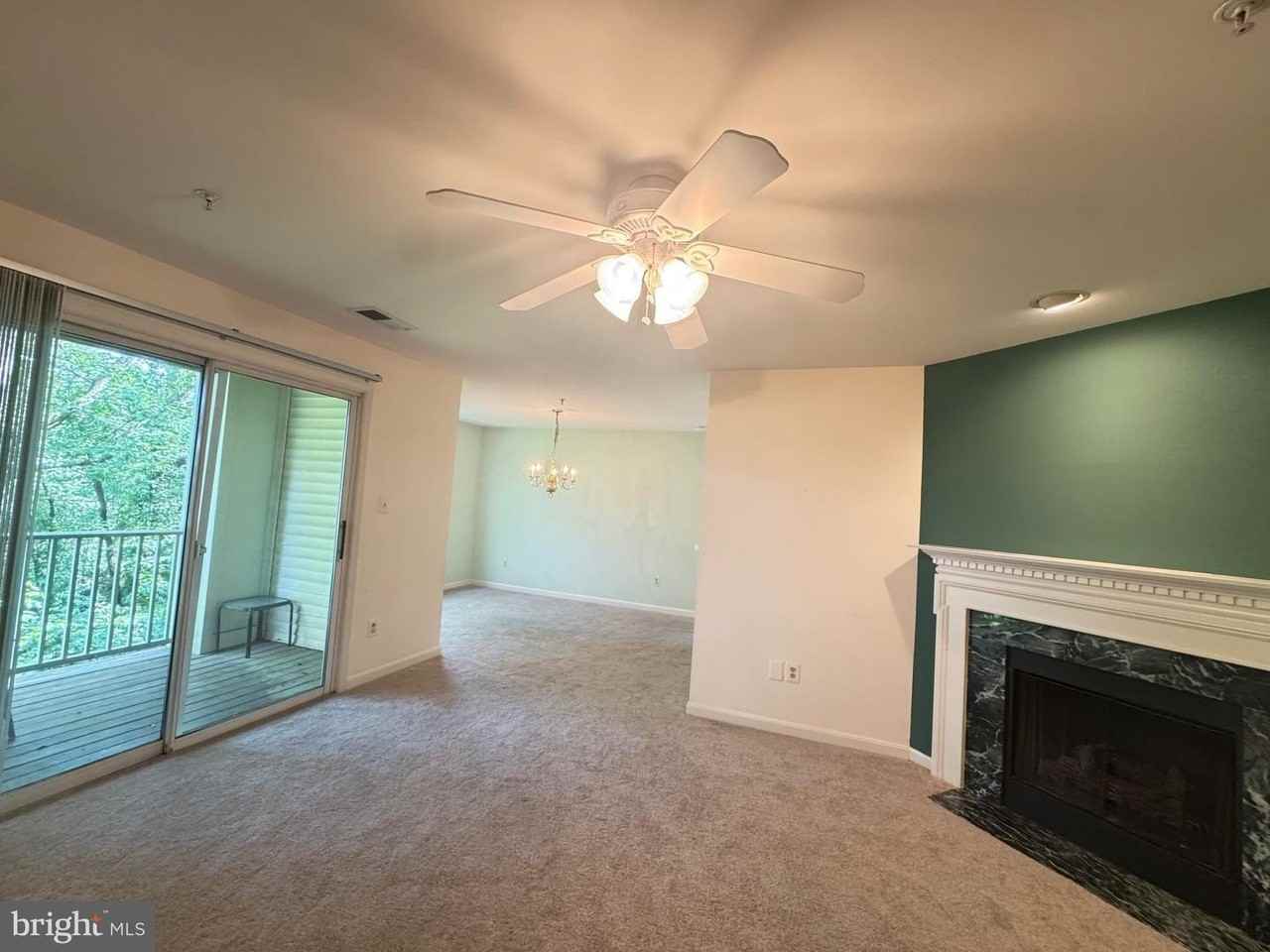 9151 Gracious End Ct - Photo 6 of 20