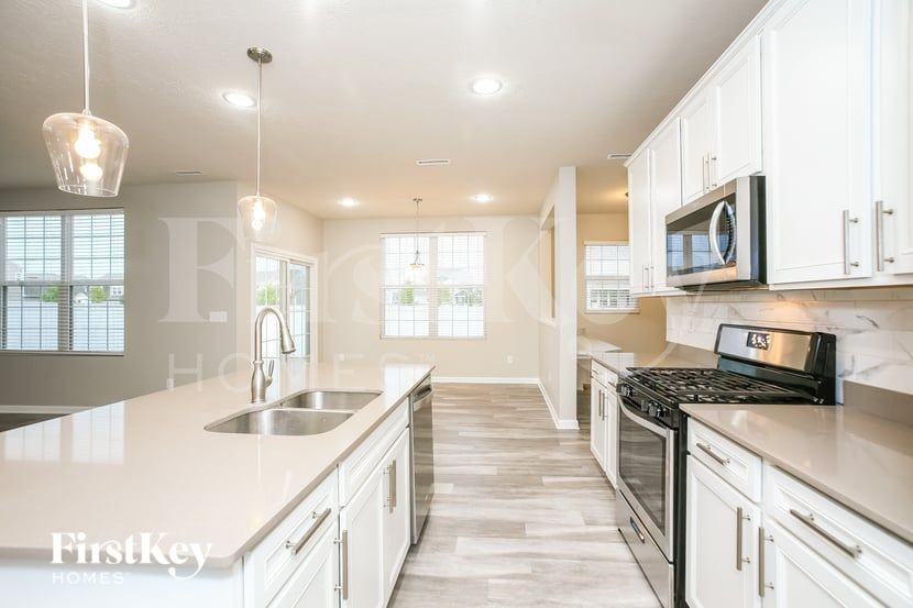 6640 Harvest Moon Ln - Photo 5 of 15