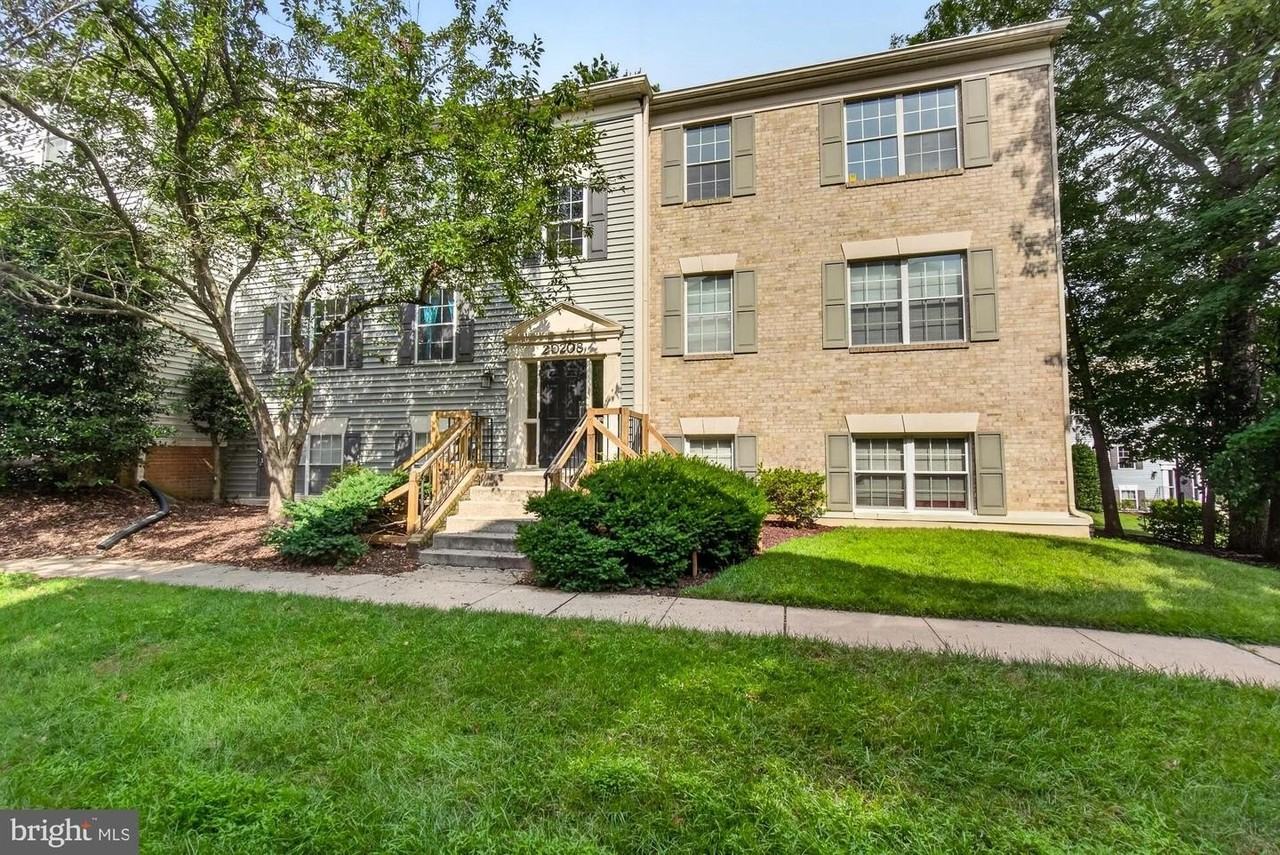 20208 Shipley Ter - Photo 2 of 27