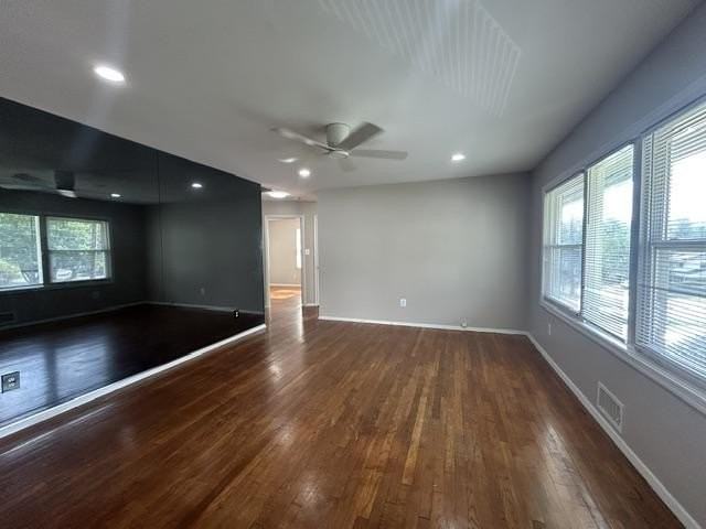 328 W Edmonston Dr - Photo 2 of 31