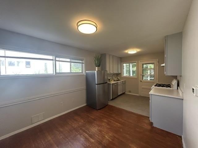 328 W Edmonston Dr - Photo 5 of 31