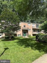 10618 Kenilworth Ave - Photo 1 of 1