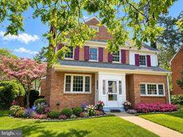 featured image of 3120 Winnett Rd