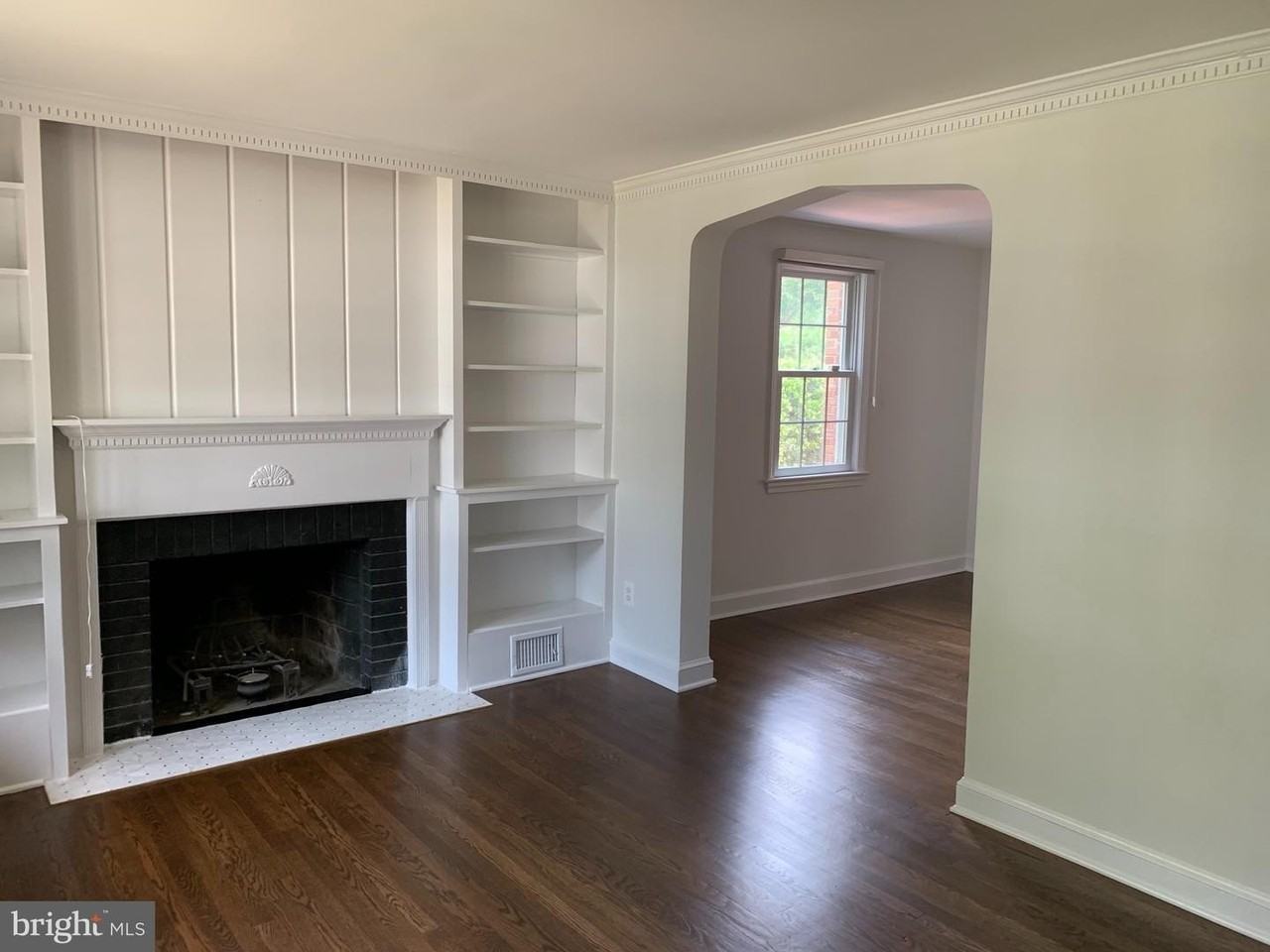 3120 Winnett Rd - Photo 6 of 22