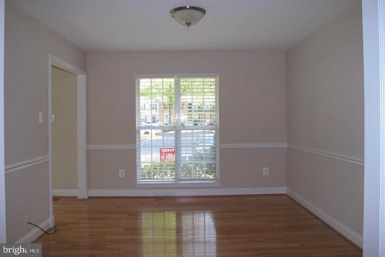 17407 Gallagher Way - Photo 4 of 28