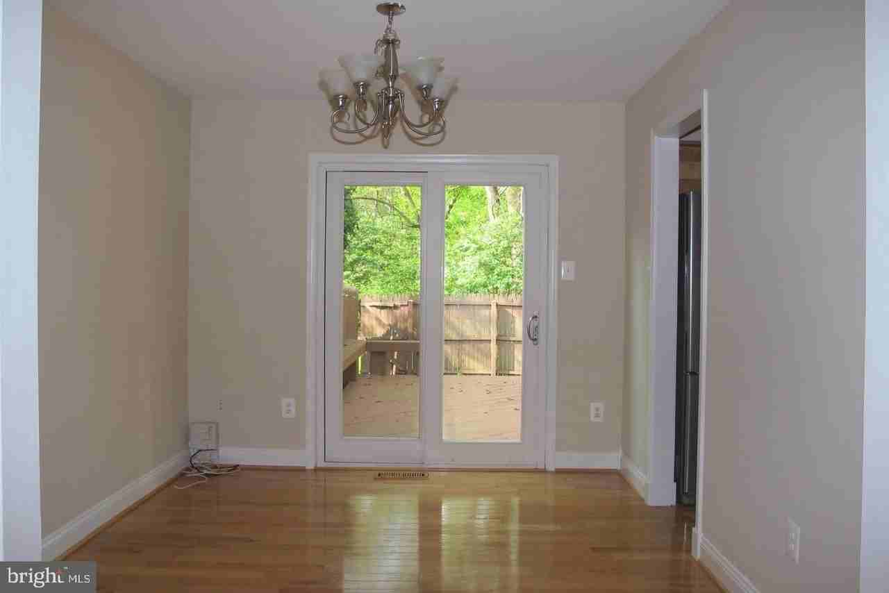 17407 Gallagher Way - Photo 5 of 28