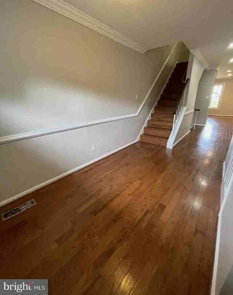 9503 Duffer Way - Photo 4 of 38