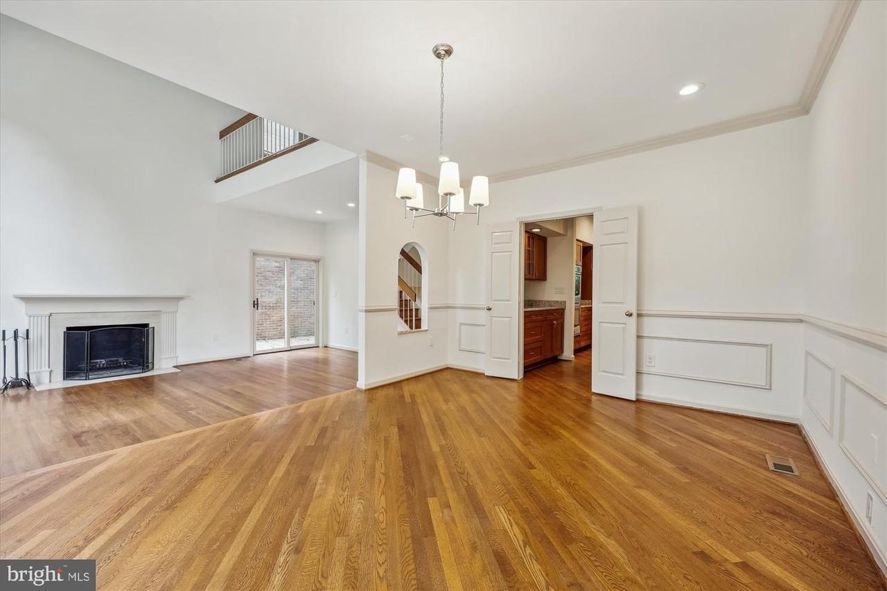 6 Goldleaf Ct - Photo 5 of 28
