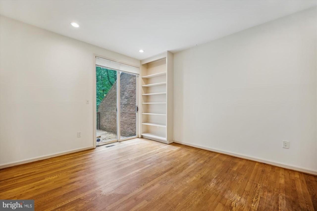 6 Goldleaf Ct - Photo 7 of 28