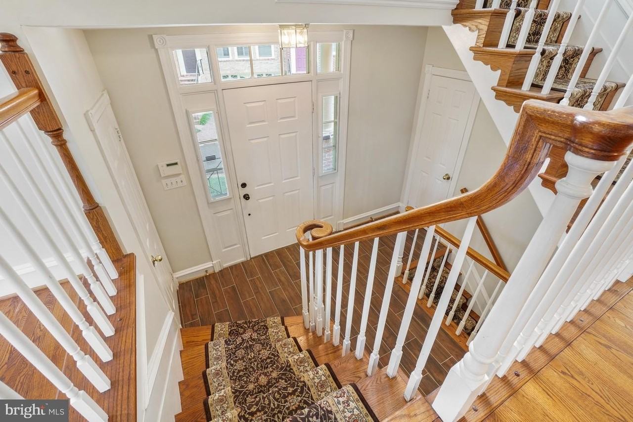 9700 Whitley Park Pl - Photo 4 of 30