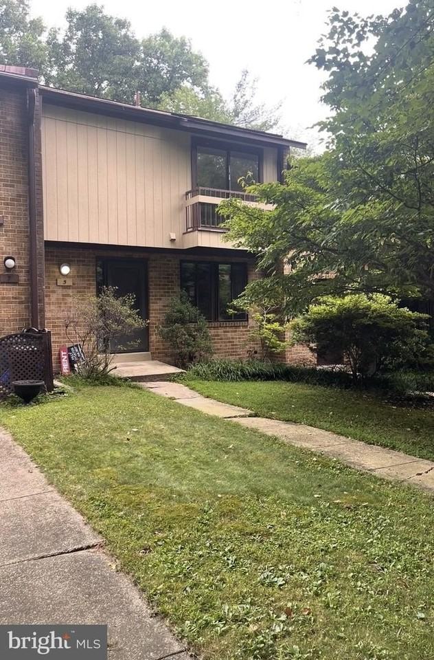 5 Briardale Ct