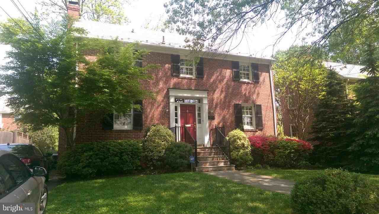 4509 Harling Ln - Photo 6 of 42