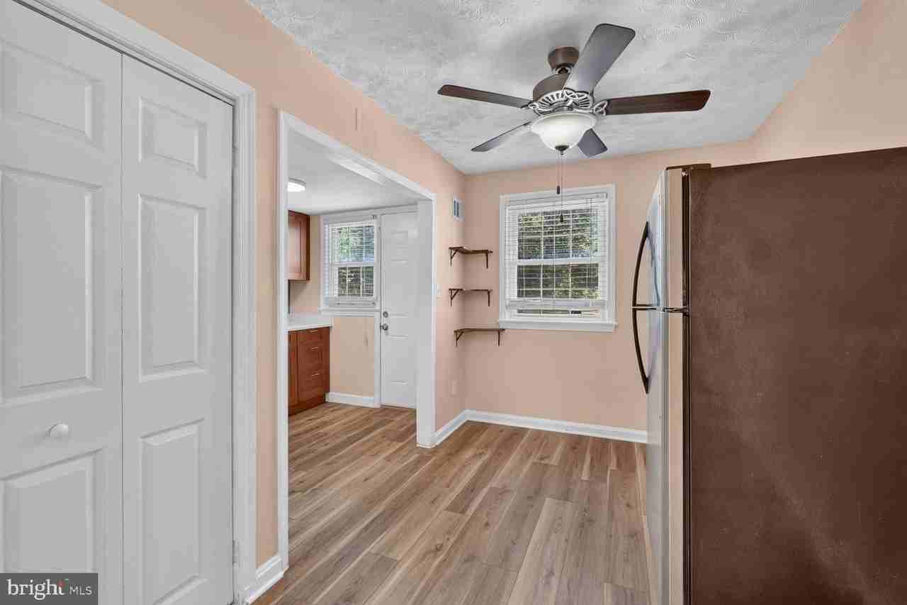2437 Iverson St - Photo 6 of 16