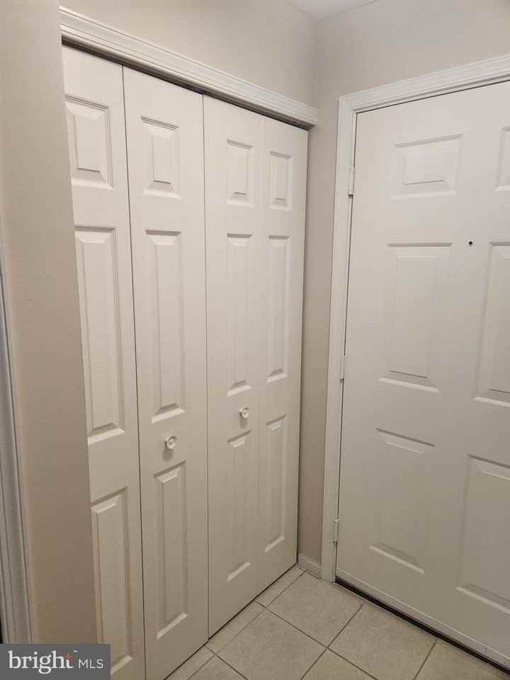 8941 Town Center Cir - Photo 2 of 10