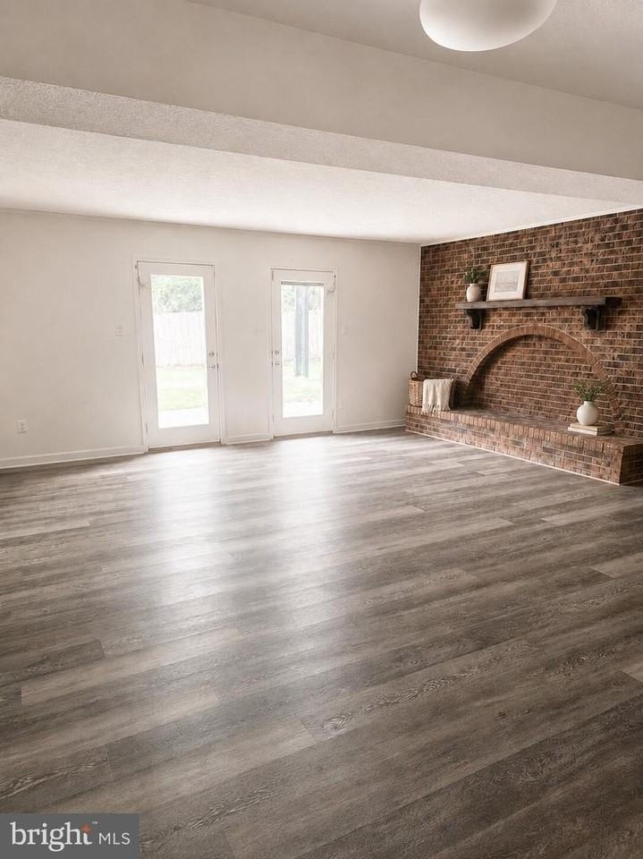 12504 Mcewan Cir - Photo 4 of 16