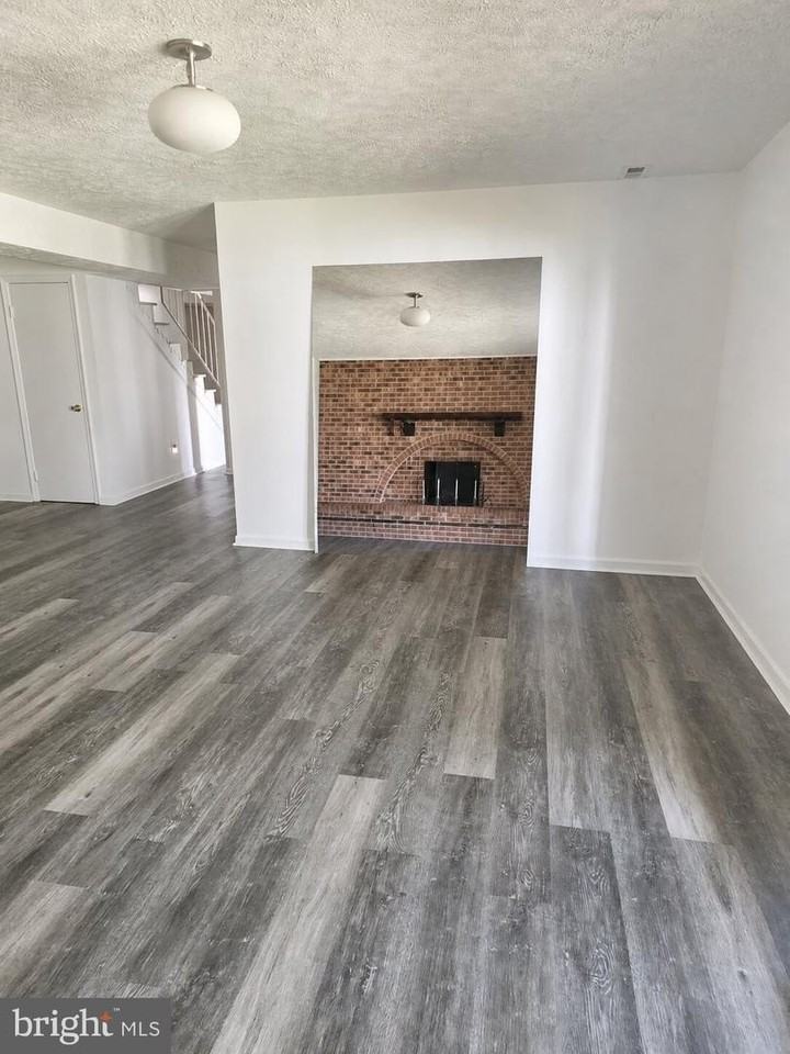 12504 Mcewan Cir - Photo 5 of 16