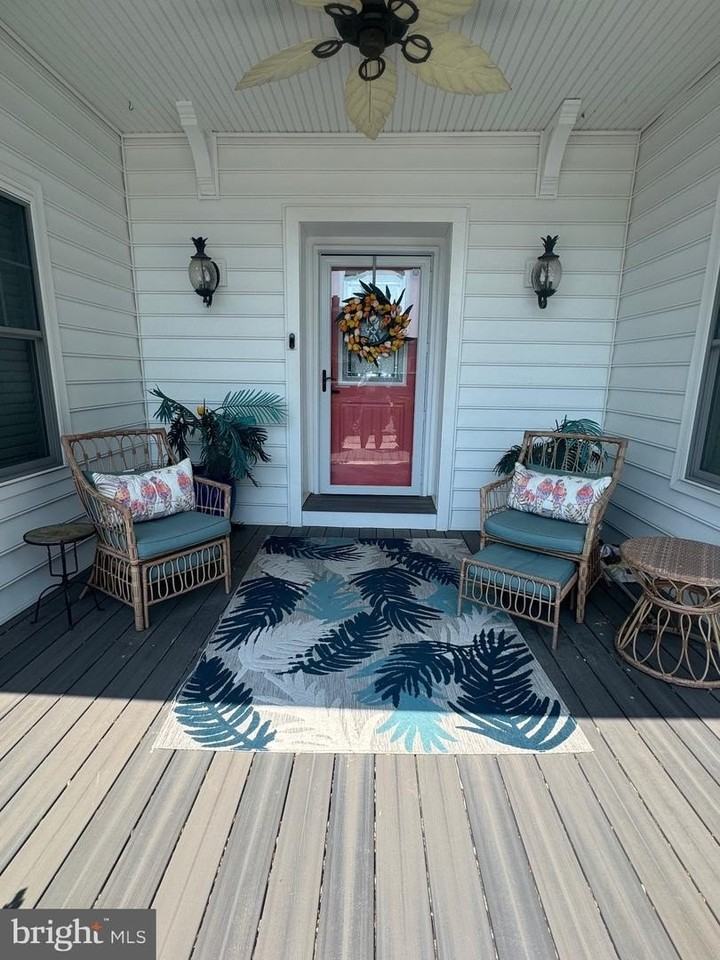 10613 Shifting Sands Dr - Photo 3 of 38