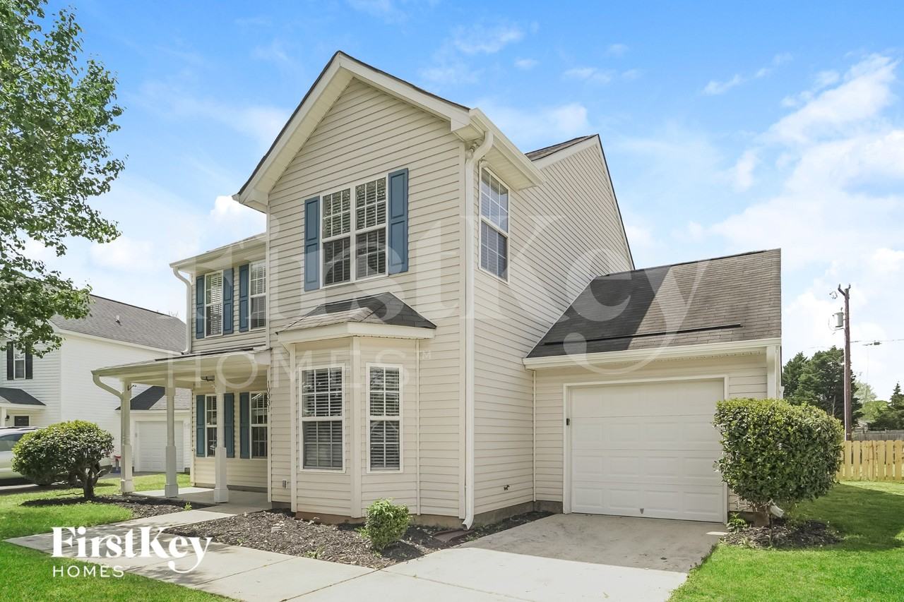 10331 Cannarti Dr - Photo 3 of 15