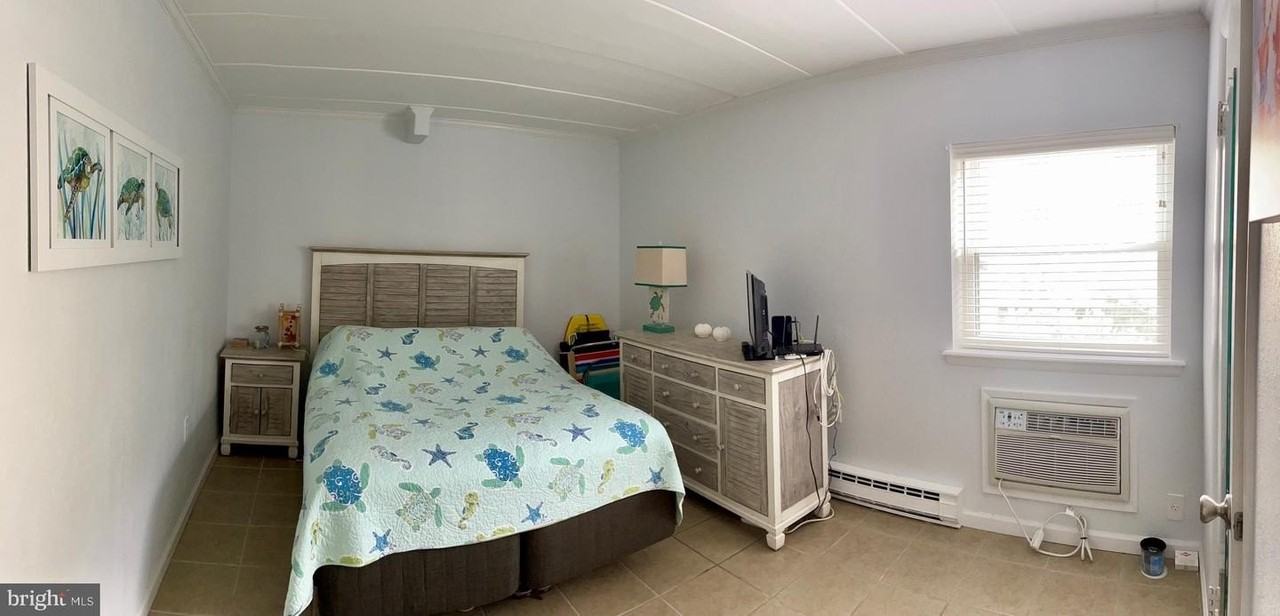 9 138th St - Photo 7 of 10