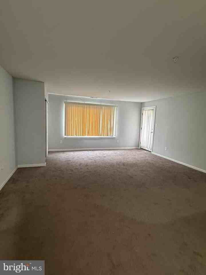 2805 Auburn Ct - Photo 6 of 9