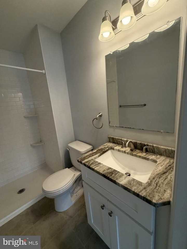 2805 Auburn Ct - Photo 7 of 9