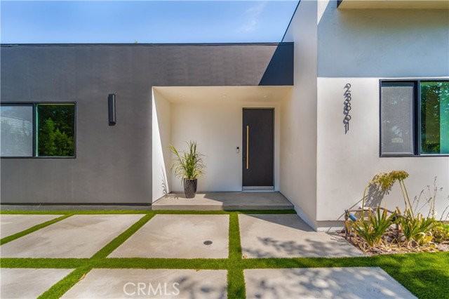 23861 Gilmore St - Photo 3 of 8