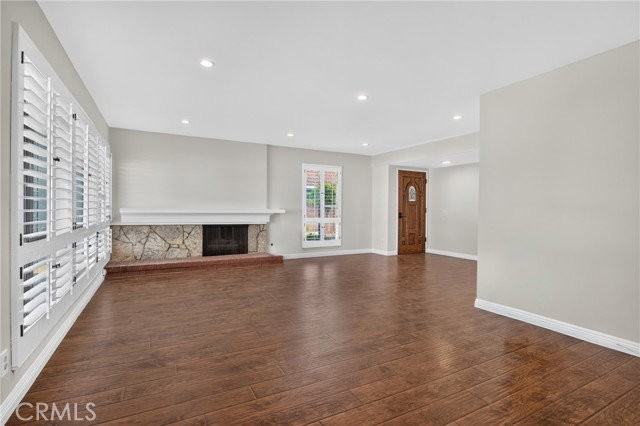 9624 Swinton Ave - Photo 5 of 8