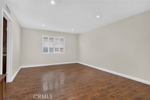 9624 Swinton Ave - Photo 7 of 8