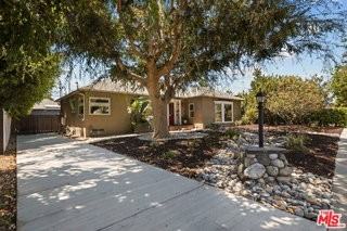 1748 Stanton Ave - Photo 3 of 8